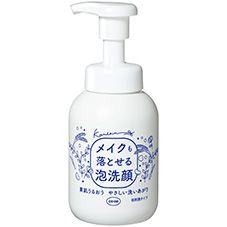ＣＯ・ＯＰ かんたん　メイクも落とせる泡洗顔 ３００ｍｌ